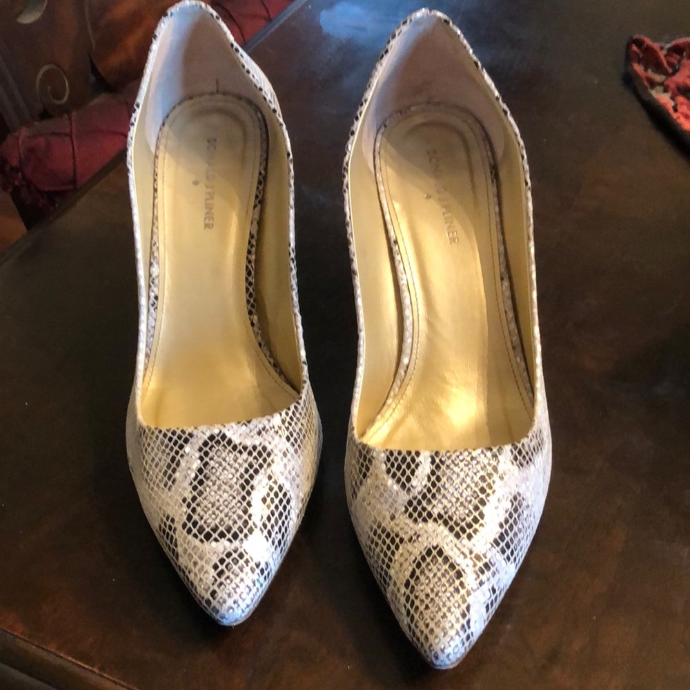 DJP Taupe Python Glitter Pump